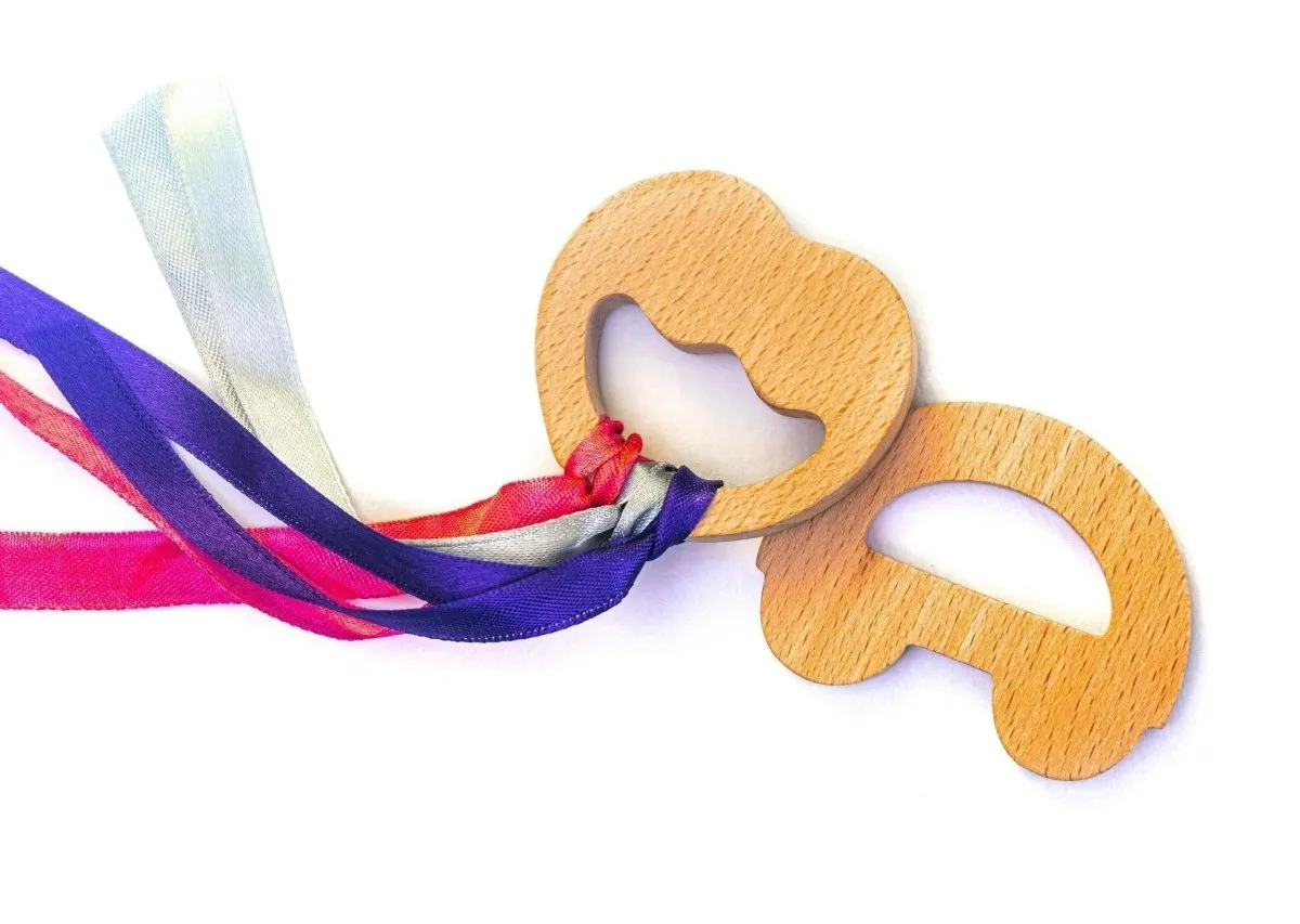 Rocking Potato Wooden Teether - Apple & Car